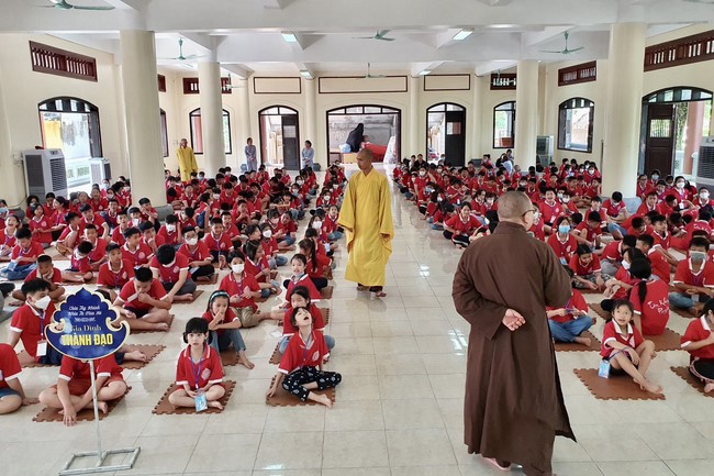 Starting of Summer Retreat at Tay Khanh Pagoda