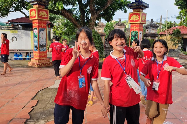 The 2nd day of Teenage Retreat in summer at Tay Khanh pagoda