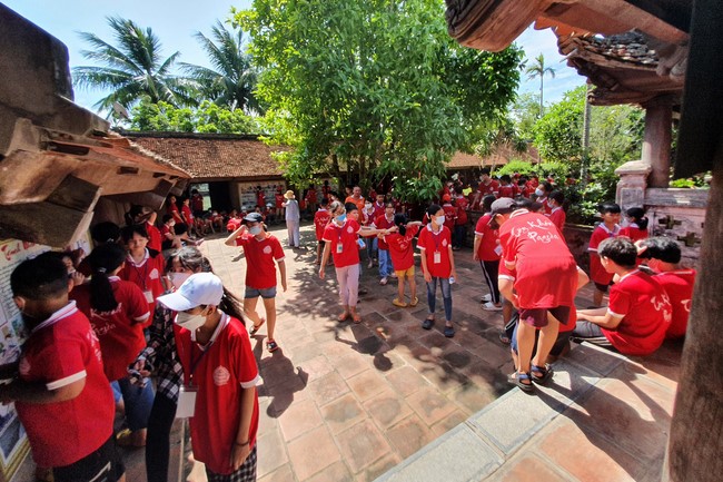 The 2nd day of Teenage Retreat in summer at Tay Khanh pagoda