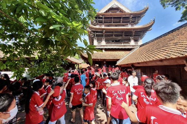 The 2nd day of Teenage Retreat in summer at Tay Khanh pagoda