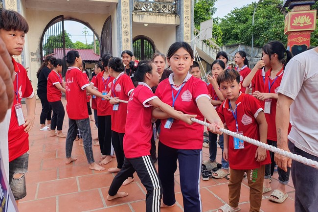 The 2nd day of Teenage Retreat in summer at Tay Khanh pagoda