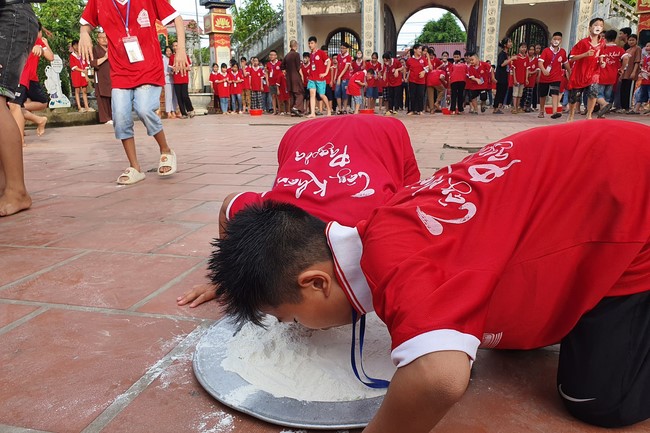 The 2nd day of Teenage Retreat in summer at Tay Khanh pagoda
