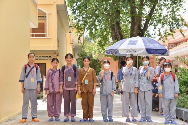 Entering of the Teenage Retreat - Temporary Ordination for Children