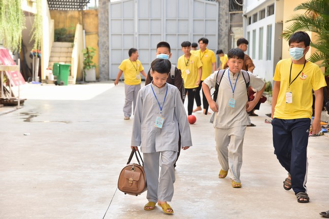 Entering of the Teenage Retreat - Temporary Ordination for Children