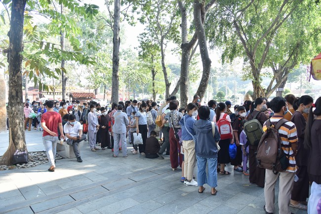 Entering of the Teenage Retreat - Temporary Ordination for Children