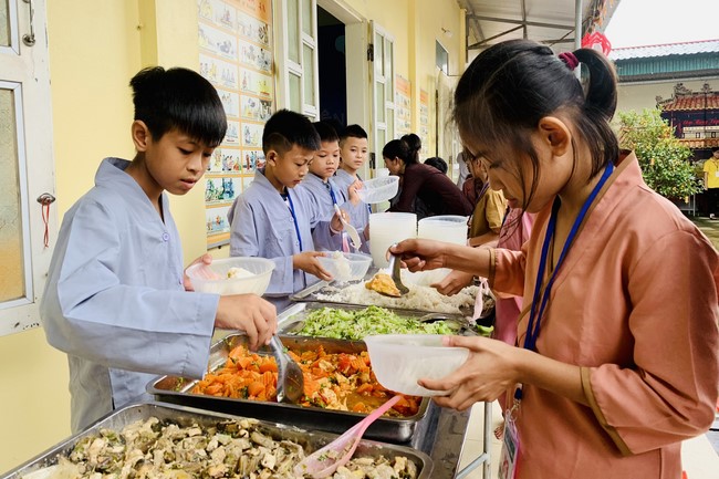 The 2nd Day of Temporary Ordination in Summer for Children