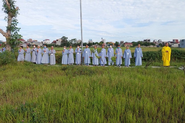 One - Day Retreat at Dong Cao pagoda