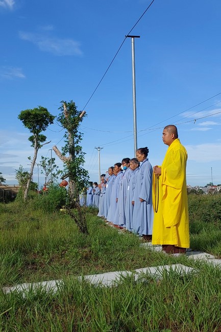 One - Day Retreat at Dong Cao pagoda