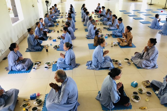 One - Day Retreat at Dong Cao pagoda