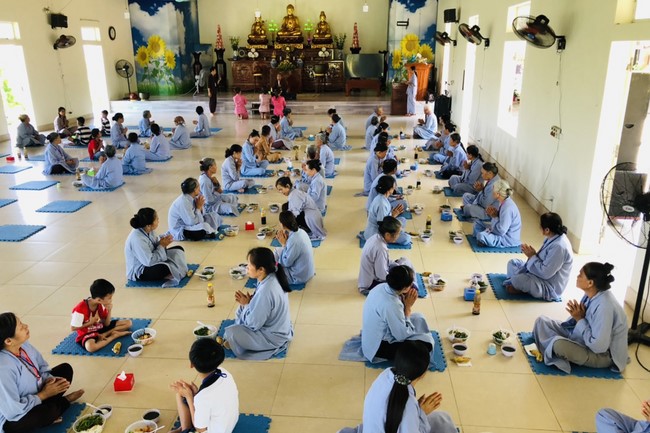 One - Day Retreat at Dong Cao pagoda