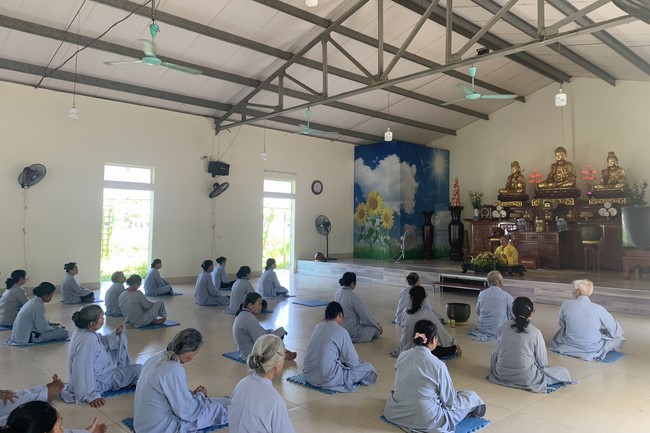 One - Day Retreat at Dong Cao pagoda