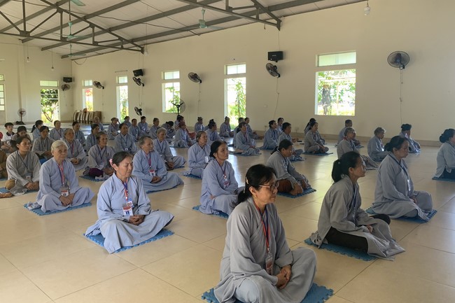 One - Day Retreat at Dong Cao pagoda