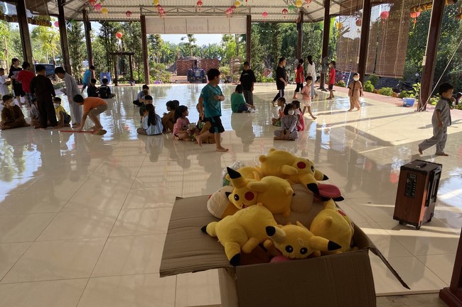 Children's playground at Suoi Phap Pagoda