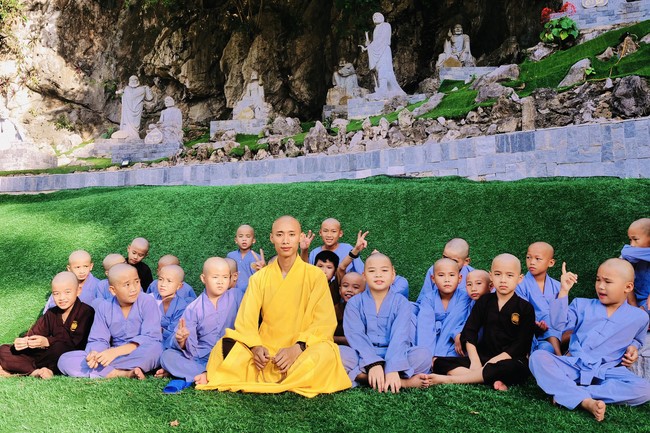 Temporary Ordination Retreat for Children in 2022 at Co Am pagoda