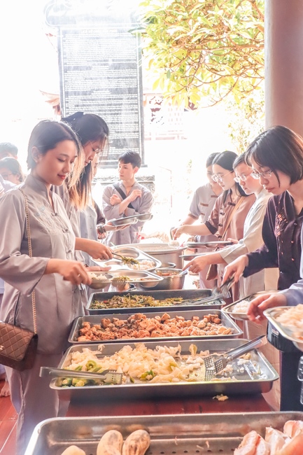 Thiền trà tháng 5 - Về Để Lắng Nghe, Chữa Lành Và Chuyển Hóa
