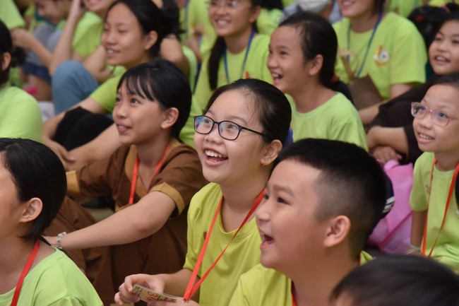 The third day of Temporary ordination retreat for Children in Summer