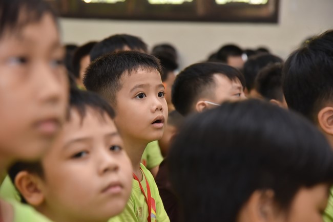 The fourth day of Temporary ordination retreat for Children in Summer