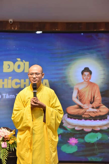 The fourth day of Temporary ordination retreat for Children in Summer