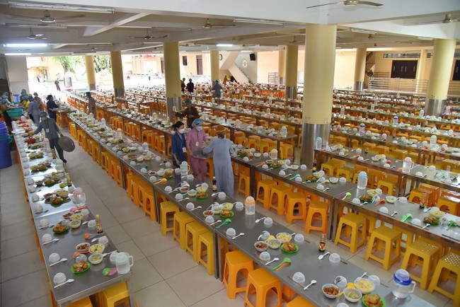 The fourth day of Temporary ordination retreat for Children in Summer