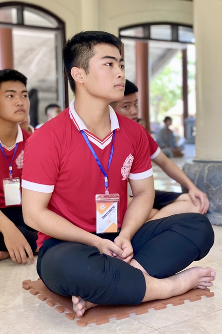 Opening the Summer Retreat at Tay Khanh Pagoda