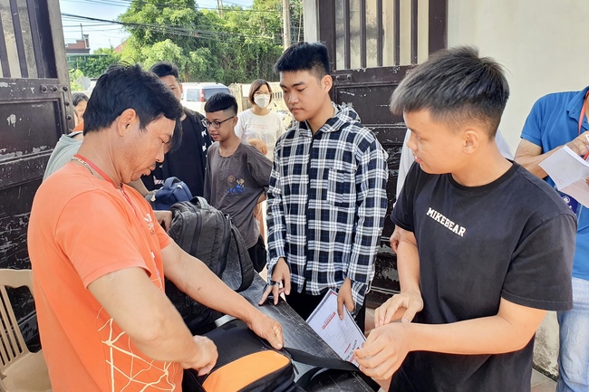 Opening the Summer Retreat at Tay Khanh Pagoda
