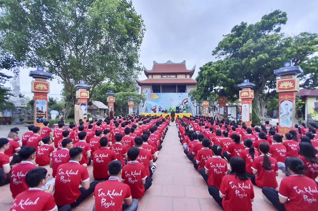 The 2nd day of Summer Retreat at Tay Khanh Pagoda