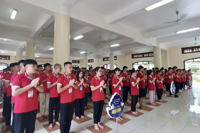The 2nd day of Summer Retreat at Tay Khanh Pagoda