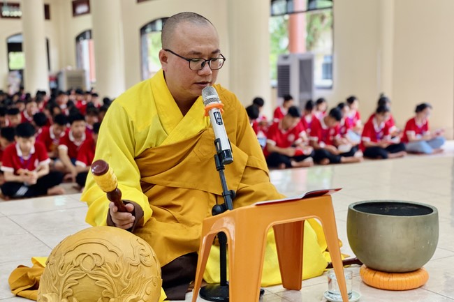 The 2nd day of Summer Retreat at Tay Khanh Pagoda