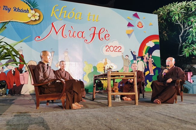 The 2nd day of Summer Retreat at Tay Khanh Pagoda