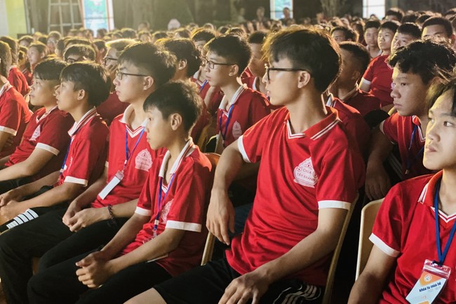 The 2nd day of Summer Retreat at Tay Khanh Pagoda