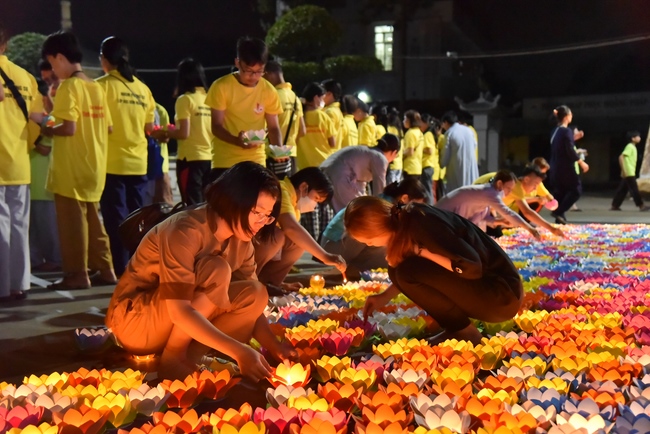 The fifth day of Temporary Ordination Retreat for Children in Summer