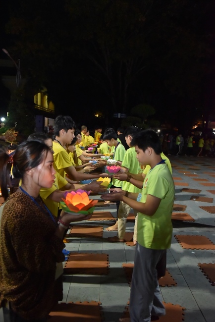 The fifth day of Temporary Ordination Retreat for Children in Summer