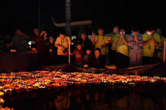 The fifth day of Temporary Ordination Retreat for Children in Summer