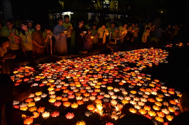 The fifth day of Temporary Ordination Retreat for Children in Summer