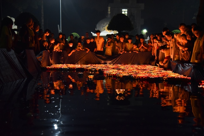 The fifth day of Temporary Ordination Retreat for Children in Summer