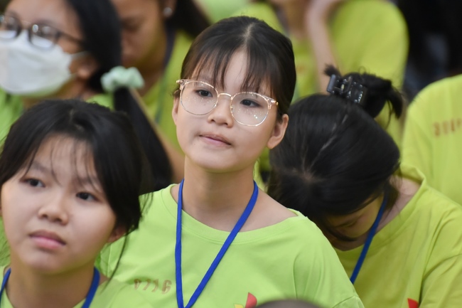 The fifth day of Temporary Ordination Retreat for Children in Summer