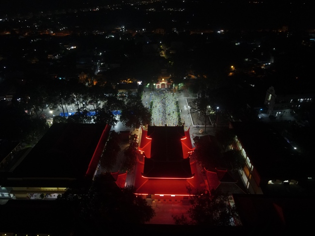 The fifth day of Temporary Ordination Retreat for Children in Summer