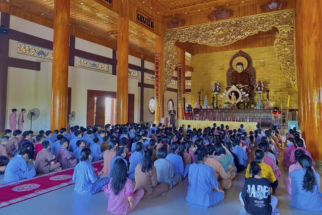 Khóa tu thiếu nhi chùa Giai Lam, Hà Tĩnh