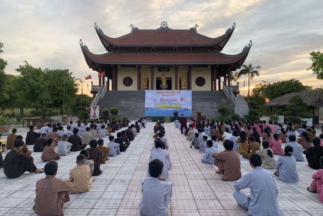 Khóa tu thiếu nhi chùa Giai Lam, Hà Tĩnh