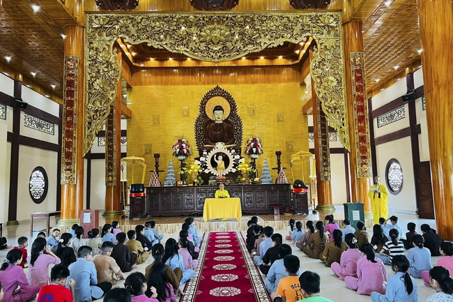 Khóa tu thiếu nhi chùa Giai Lam, Hà Tĩnh