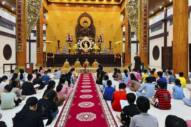 Khóa tu thiếu nhi chùa Giai Lam, Hà Tĩnh