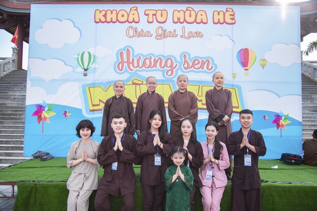 Khóa tu thiếu nhi chùa Giai Lam, Hà Tĩnh