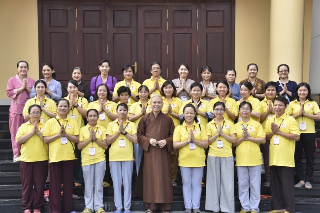 Last day of Temporary Ordination Retreat for Children in Summer