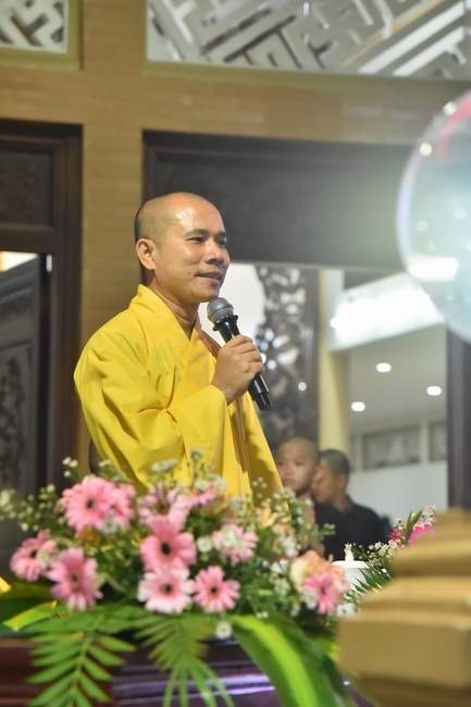 Last day of Temporary Ordination Retreat for Children in Summer