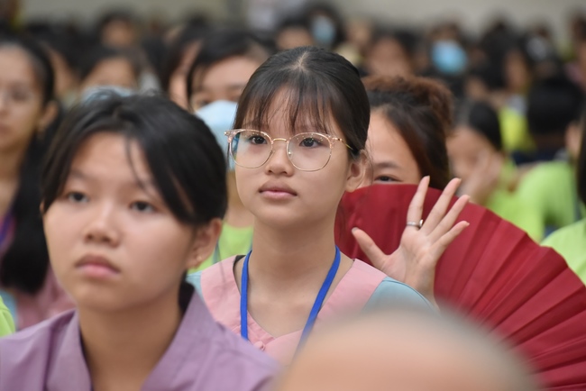 Last day of Temporary Ordination Retreat for Children in Summer