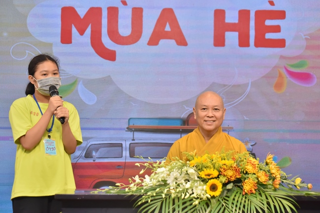 Last day of Temporary Ordination Retreat for Children in Summer