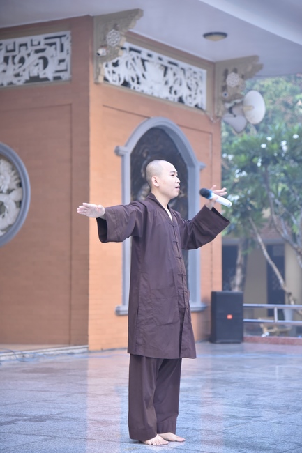 Last day of Temporary Ordination Retreat for Children in Summer