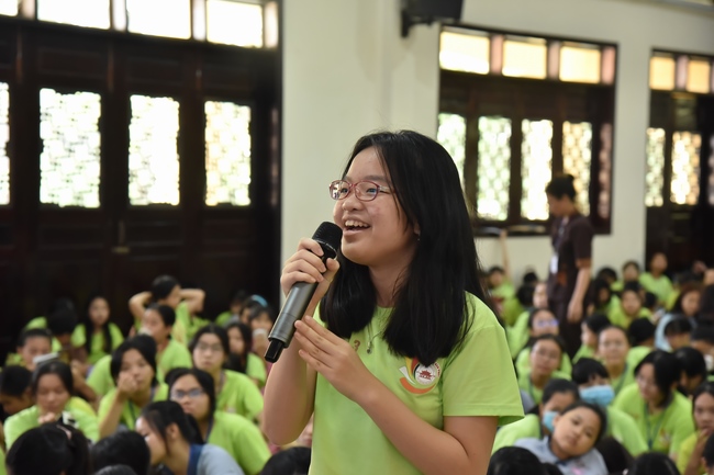 Last day of Temporary Ordination Retreat for Children in Summer