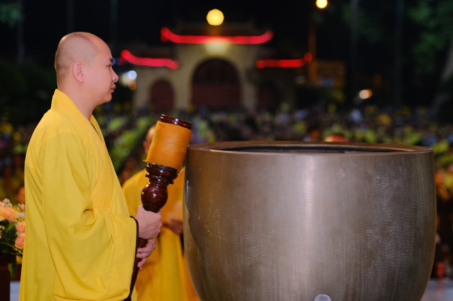 Last day of Temporary Ordination Retreat for Children in Summer