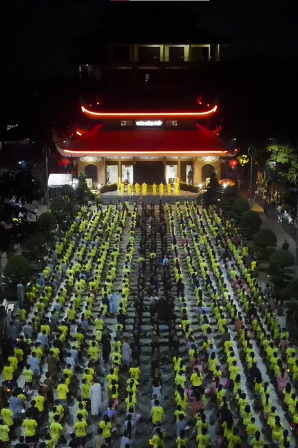 Last day of Temporary Ordination Retreat for Children in Summer